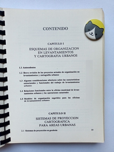 Libro Cartografia Y Levantamientos Urbanos Blachut 122b1 (Usado)