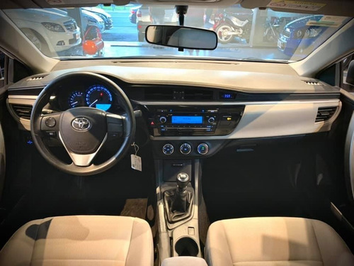 Toyota Corolla Xli 1.8n 2015 60.000km Blanco