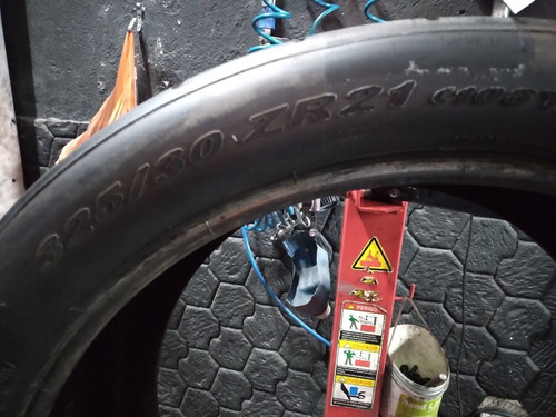 Pneu Pirelli P Zero Trofeo 325/30r21 108 - Par (Usado)