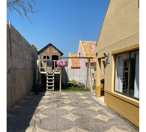 Alto Macul - Casa Esquina En Microbarrio Cerrado