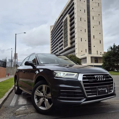 Audi Q5 2.0 TFSI 252HP QUATTRO ST AMBITION COMO NUEVA