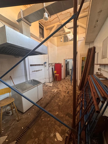 Inmueble Comercial 210 M², Ideal Gastronomía U Oficinas ?