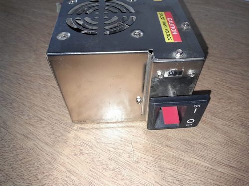 Fuente De Alimentación Computadora Gris (Usado)