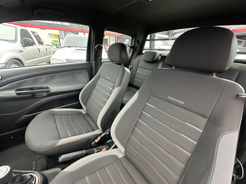 Volkswagen Saveiro 1.6 16v Cross Cab. Dupla Total Flex 2p