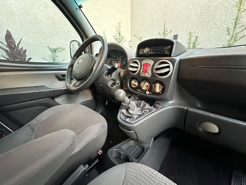 Fiat Doblo Adventure 1.8 8V (Flex)