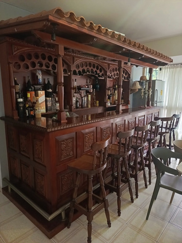 Bar De Madera 