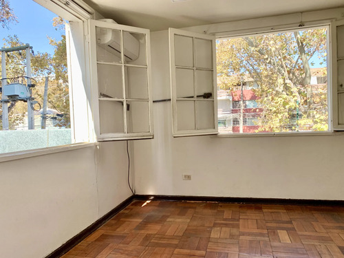 ¡rebajada! Oficina 2 Y 3 Piso/ 7 Privados/ 2 Est.