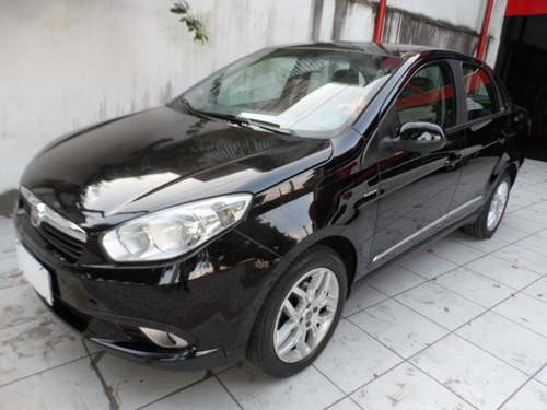 Fiat Grand Siena 1.6 16v Essence Flex Dualogic 4p