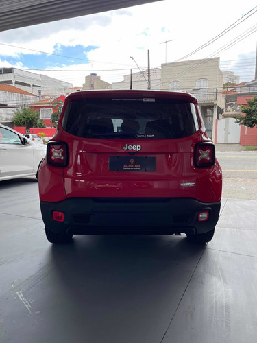 Imagem 4 de 10 de Jeep Renegade 2017 1.8 Longitude Flex Aut. 5p