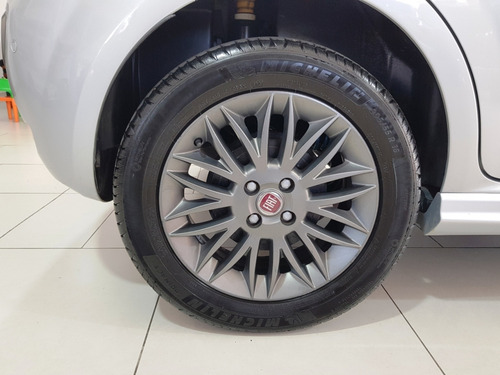 Fiat Punto 1.8 SPORTING 16V FLEX 4P AUTOMATIZADO