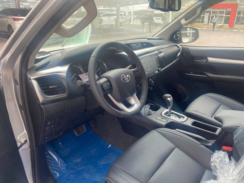 Imagen 7 de 8 de Toyota Hilux D/c 3.0 Srx At 4x4 .okm.entrega Inmediata