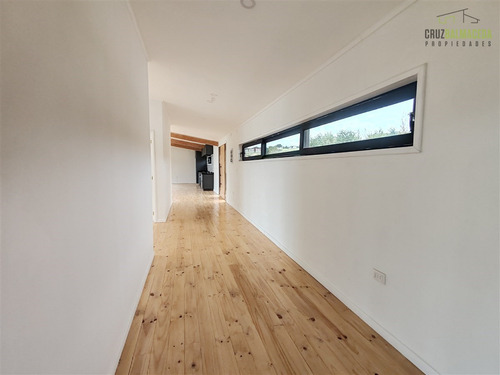 Casa En Arriendo De 3 Dorm. En Puerto Varas