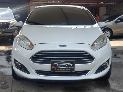Imagen 7 de 16 de Ford Fiesta 2014 Hatchback Titanium Tp 1600cc 5p