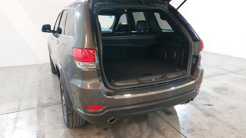 Jeep Grand Cherokee 3.6 LIMITED LUJO V6 AUTO