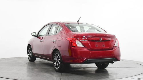Imagen 3 de 15 de Nissan Versa 2019 1.6 Advance Mt