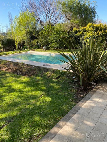 Imagen 2 de 24 de Alquiler Temporal | Excelente Casa Para Pasar El Verano, Muy Buen Jardín | Bayugar Propiedades