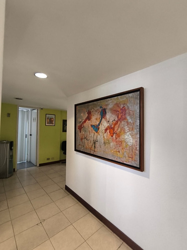 Consultorio Medico Bucaral, La Salle Los Caobos, Caracas
