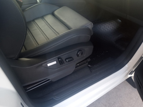 Imagen 3 de 17 de 0 Km Pick Up Volkswagen Amarok Highline 4x4 Manual 2022 #33