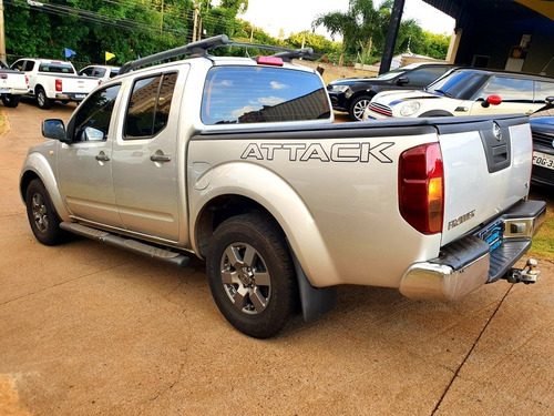 Imagem 3 de 8 de Nissan Frontier 2.5 Sv Attack Cab. Dupla 4x4 Aut. 2015