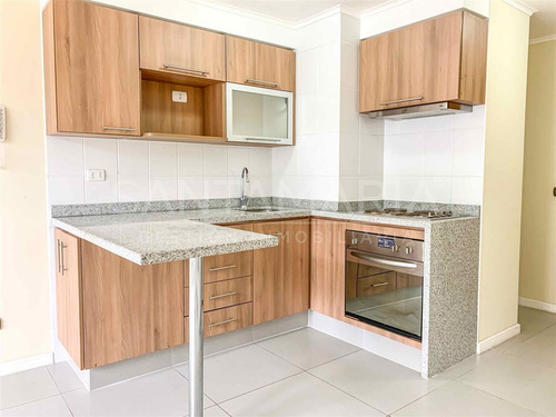 Departamento En Arriendo Ubicado En Castellón, Concepción.