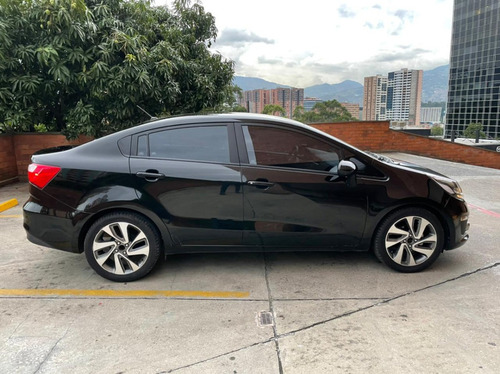 Kia Rio Spice R
