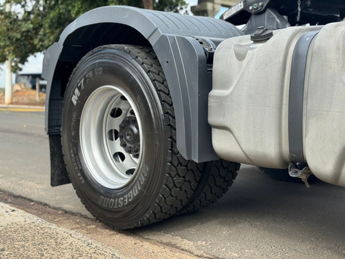 Mercedes Benz Axor 1933 T.b 4x2 - Automática