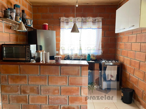 Imagem 10 de 14 de *** Chácara Em Condomínio Com 02 Dormitórios - Mairinque***