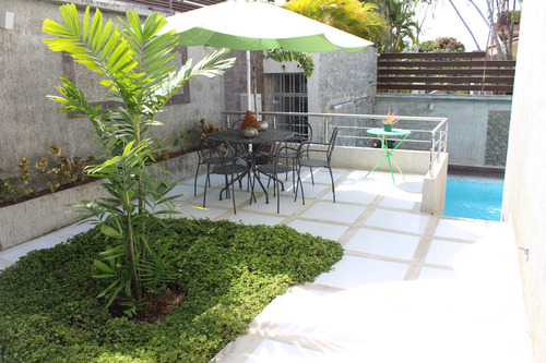 Casa En Venta Urb Altamira Lp