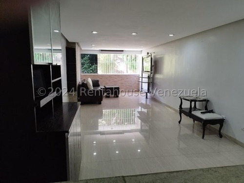 Cumbres De Curumo , Venta De Apartamento Jp 24-21410