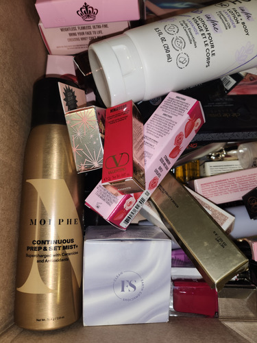 Lote Maquillaje 10 Pz Alta Gama Fenty, Rare Beauty Y Mas