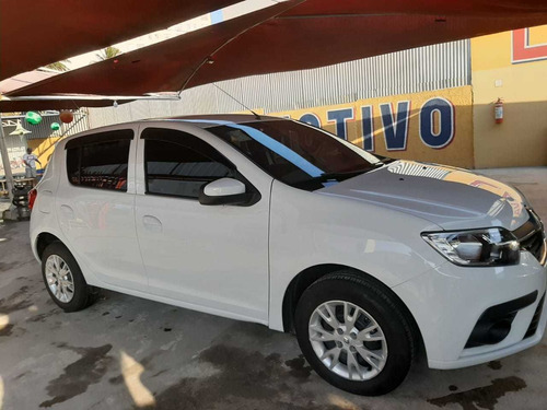 Imagem 1 de 8 de Renault