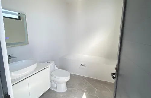 Casa Con Alberca Privada, En Venta, Residencial Rio, Huayacán, Cancún