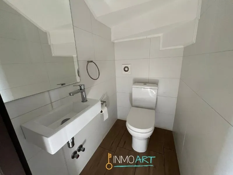 Imagen 4 de 28 de Casa En Venta De 4 Dorm., 4 Baños En Cond Vista Golf, Temuco
