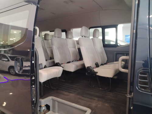 Nissan Urvan 2.5 15 Pas Amplia Aapack Seg Mt