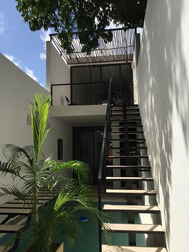 Imagen 12 de 30 de Casa Restaurada Con Alberca En Venta Amueblada Centro De Mer