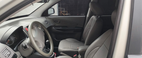 Hyundai Tucson 2.0 MPFI GLS 16V 143CV 2WD FLEX 4P AUTOMÁTICO