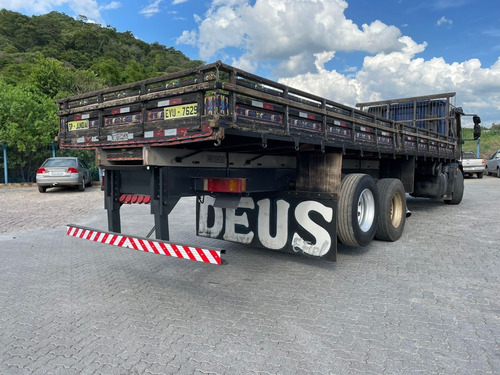 Imagem 3 de 14 de Iveco 240e25 Truck Carroceria De Madeira Constellation Atego