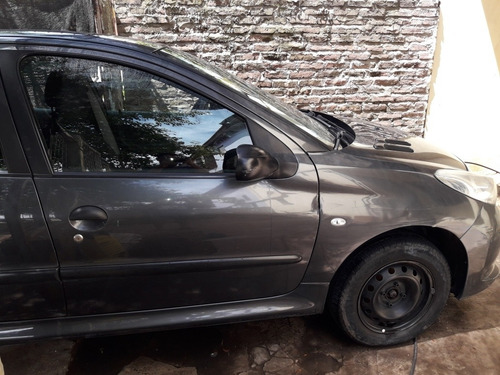 Peugeot 207 1.4 Xs 2012