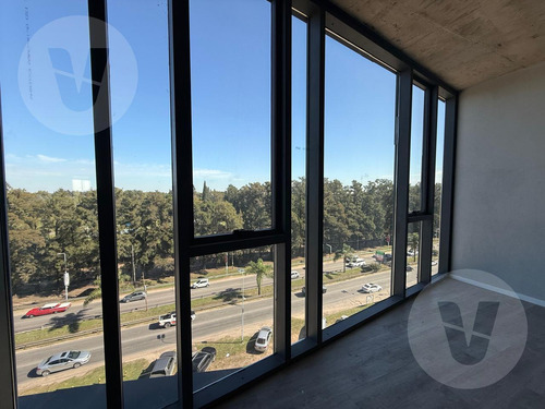 Oficina En Alquiler - Edificio Work Canning