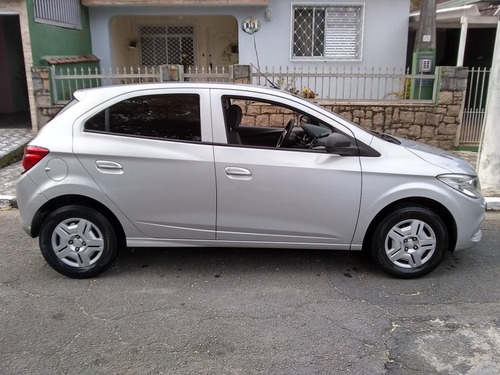 Imagem 3 de 8 de Chevrolet Onix 2016 1.0 Lt 5p