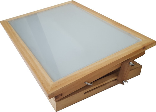 Mesa Dibujo En Madera Pino Tamaño 1/2 Pliego Con Luz Led