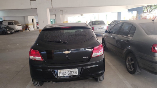 Chevrolet Onix 1.0 Ls 5p