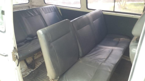 Volkswagen Kombi 2009 1.4 Standard Total Flex 3p