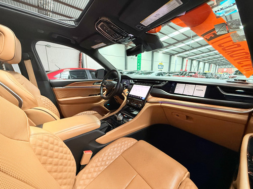 Jeep Grand Cherokee SUMMIT