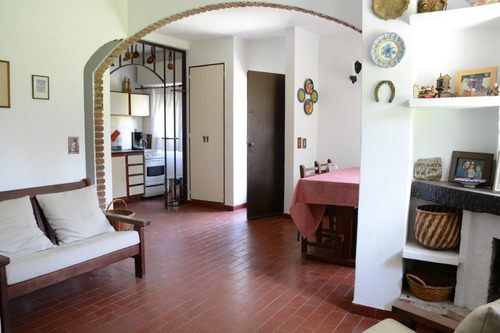 Imagen 4 de 16 de Lote - Quinta De 990m2 Con Casa En Venta - Pilar
