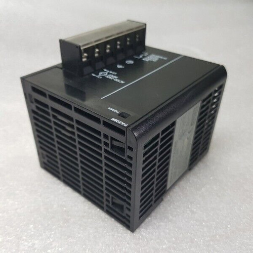 Módulo Alimentação Para Clp 100~240v Cj1w-pa205r / (Usado)