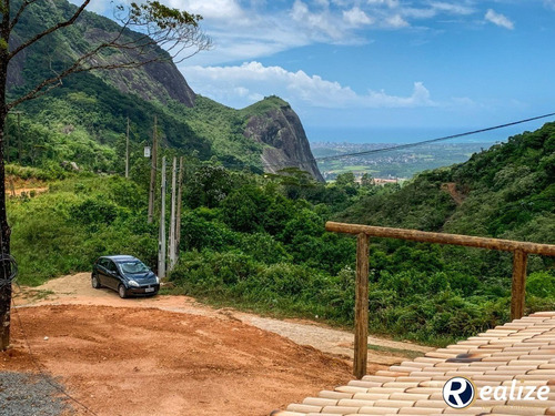Imagem 2 de 10 de Casa Com 02 Quartos 01 Suíte A Venda || Ótima Localização || Bairro Buenos Aires || Guarapari-es || Realize Negócios Imobiliários - Ch00012 - 34743198