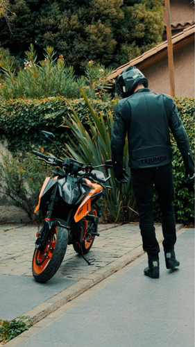 Duke 390 Recién Comprada