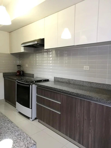 Vendo Apartamento En Urbanización Fernández Victrod