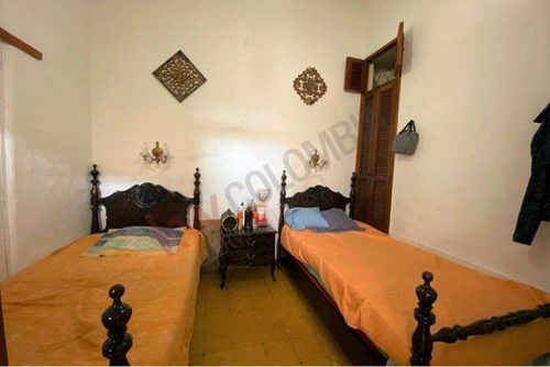 Imagen 9 de 17 de Casa En Arriendo En Cali San Antonio. Cod 119017294